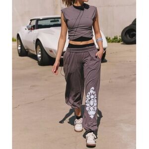 FP Movement Women’s Hot Shot Crossover Logo 2-piece Set *BOTTOMS ONLY* XL